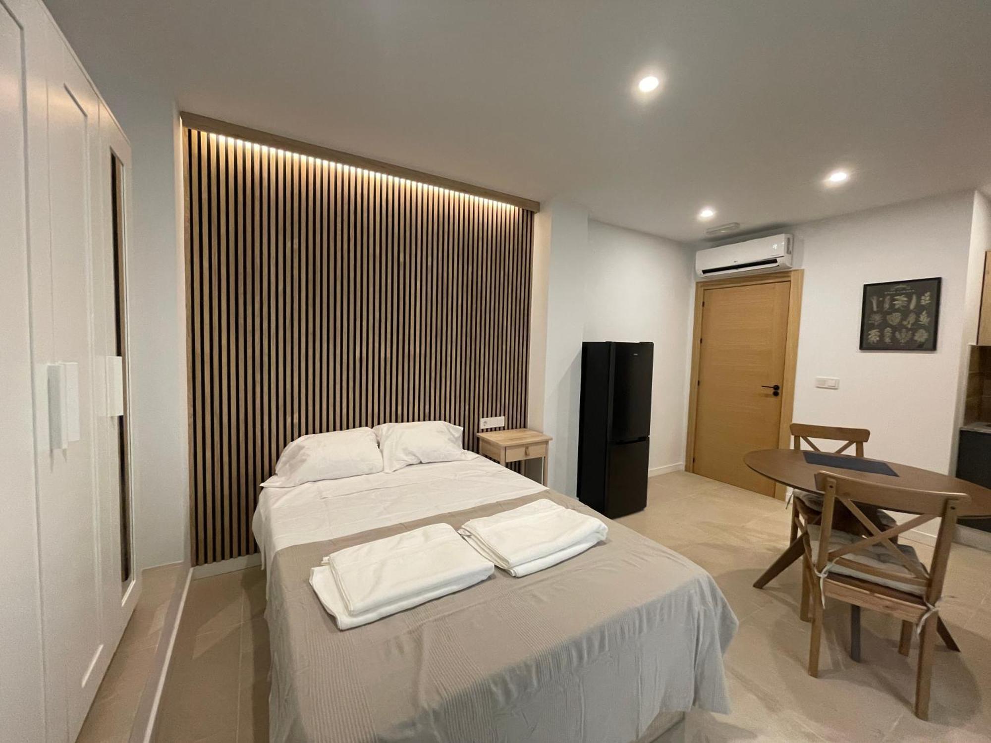 Apartamentos Postiguet Аликанте Экстерьер фото